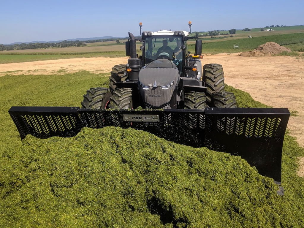 AG PRO Silage Special Dozer Blade Grouser Products, Inc.
